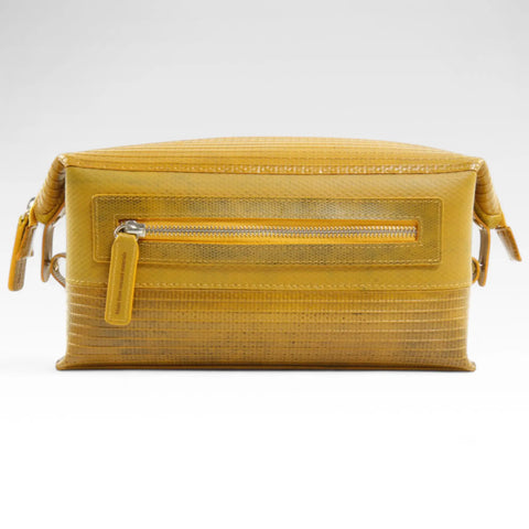 Elvis & Kresse Large Washbag, sustainably made from genuine decommissioned London Fire Brigade fire-hose