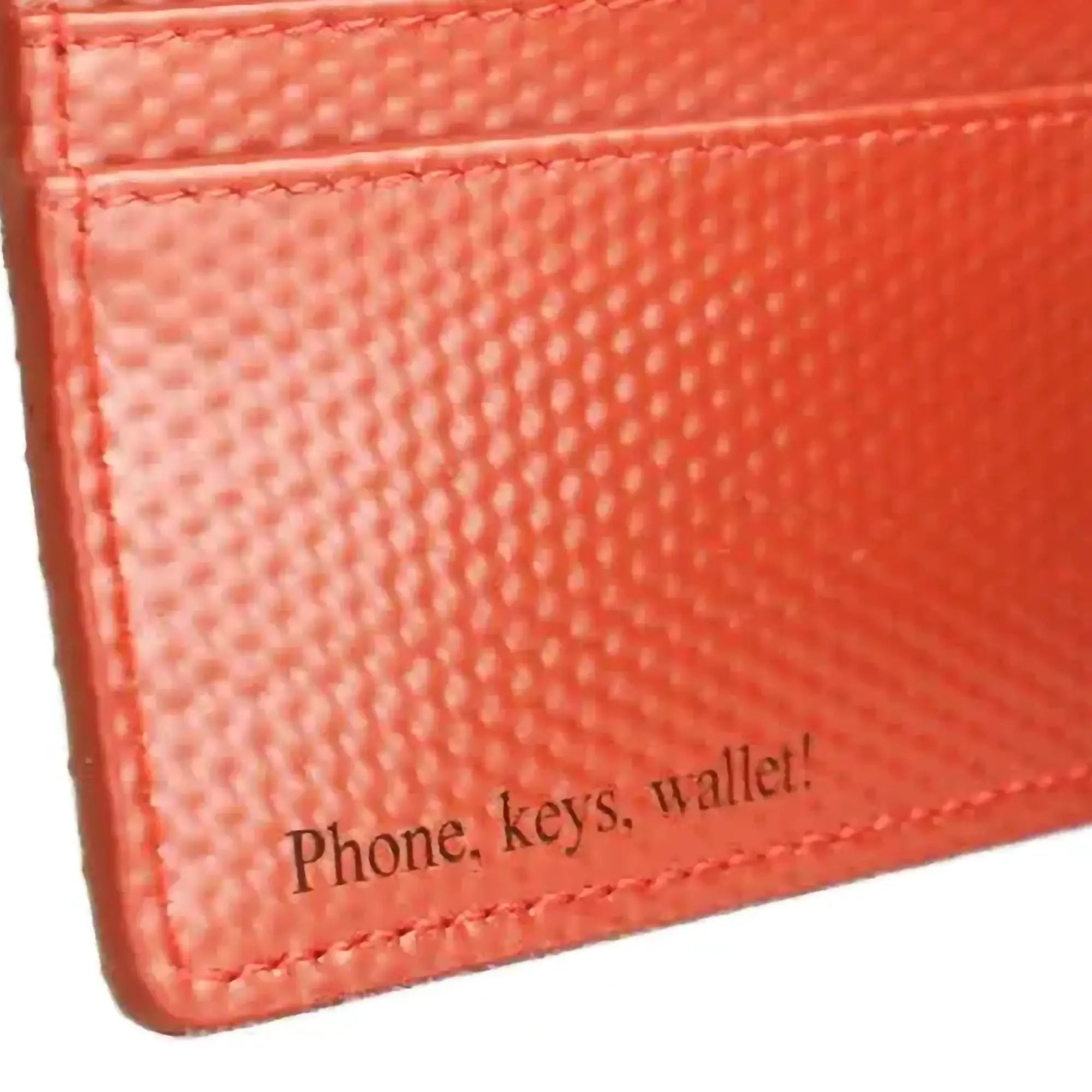 Billfold_wallet_new_personalisation_3_web-details_4bc0fe93-0276-489b-a99f-1c595acfa8c5.webp