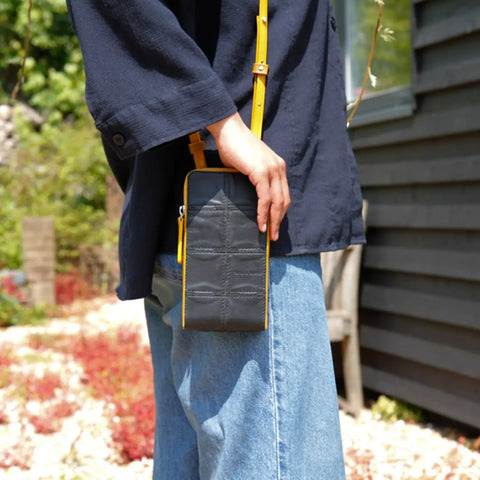 Crossbody pouch | Leather & Fire-hose