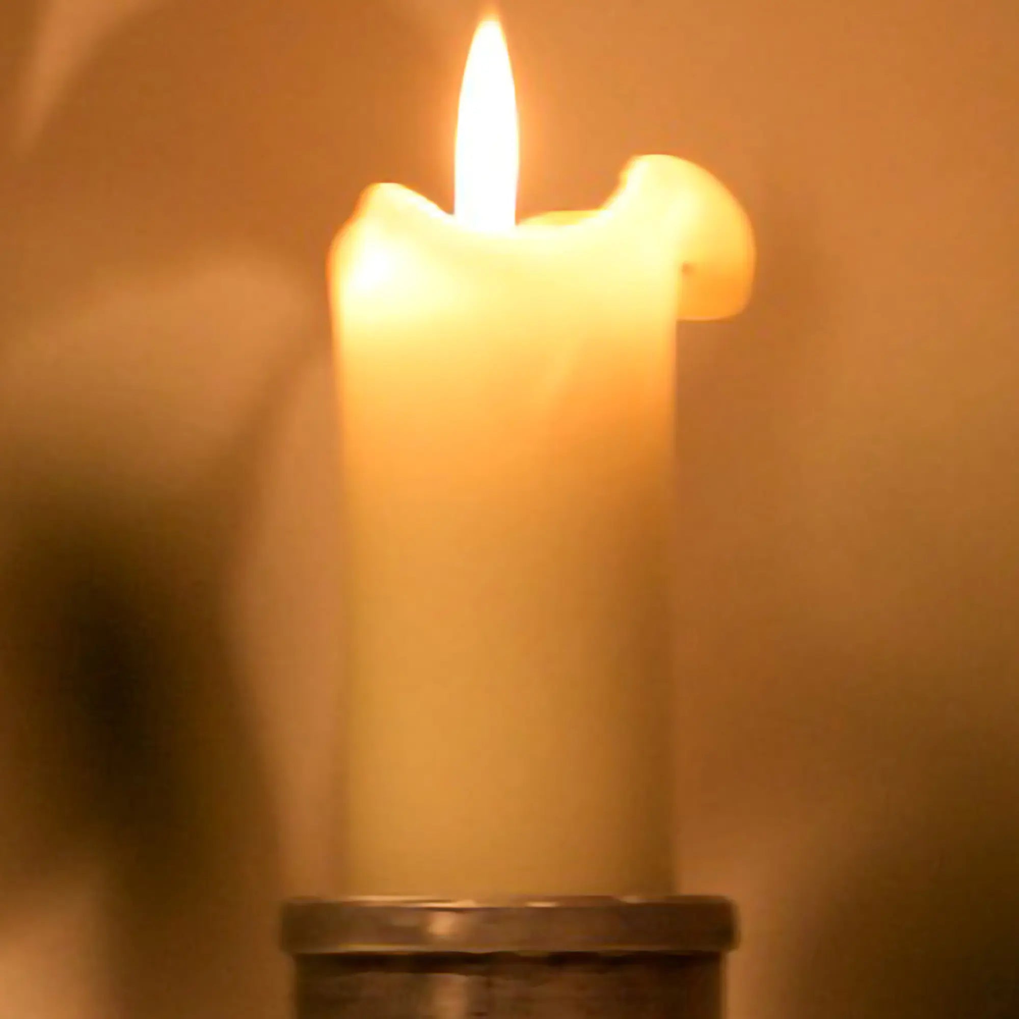 Candle_stick_wedetails.webp