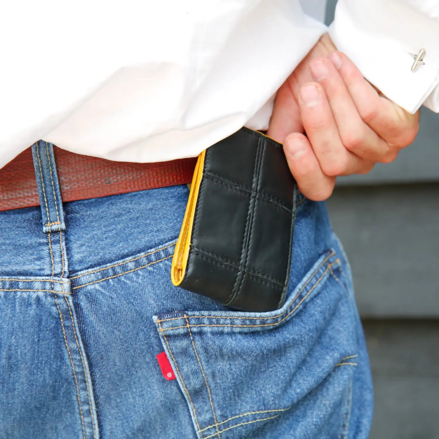 Compact Wallet | Leather & Fire-hose