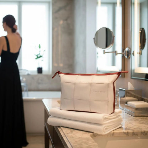 Cosmetics Case / Toiletry Bag | Leather & Fire-hose