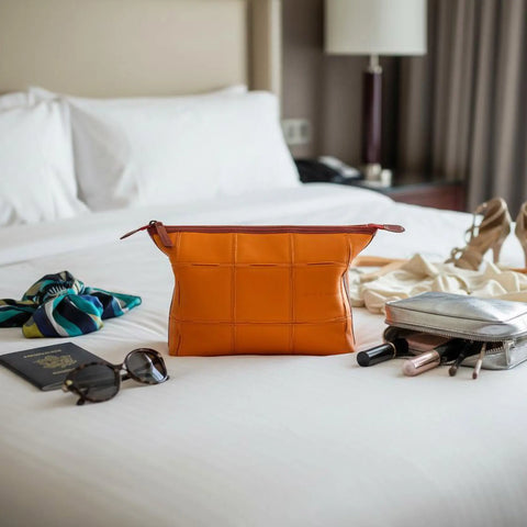 Cosmetics Case / Toiletry Bag | Leather & Fire-hose