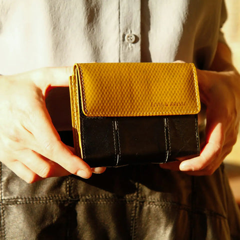 Folding Purse | Leather & Fire-hose