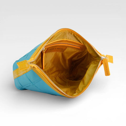 Cosmetics Case / Toiletry Bag | Leather & Fire-hose