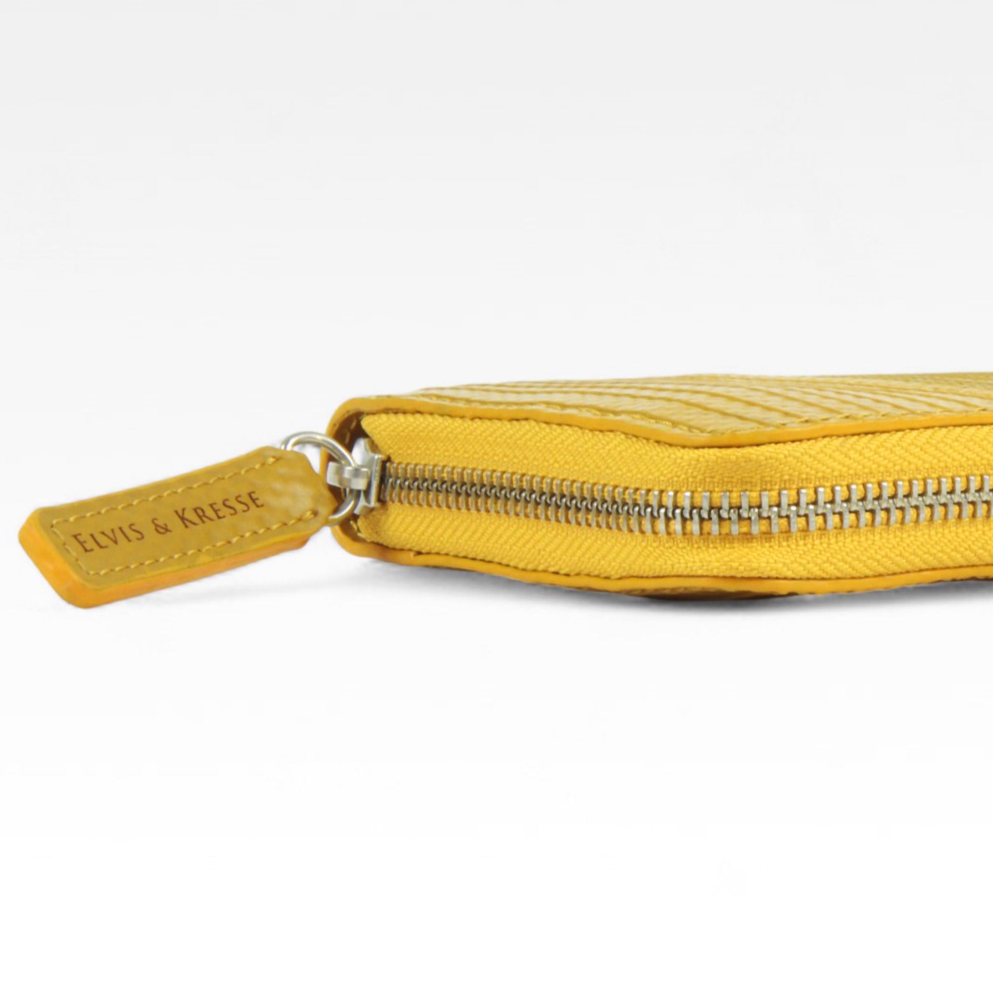 Ladies-purse-yellow-4-details.jpg