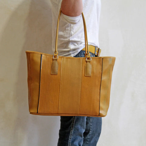 Classic Tote | Fire-hose