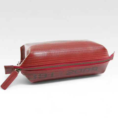 Medium Washbag | Fire-hose