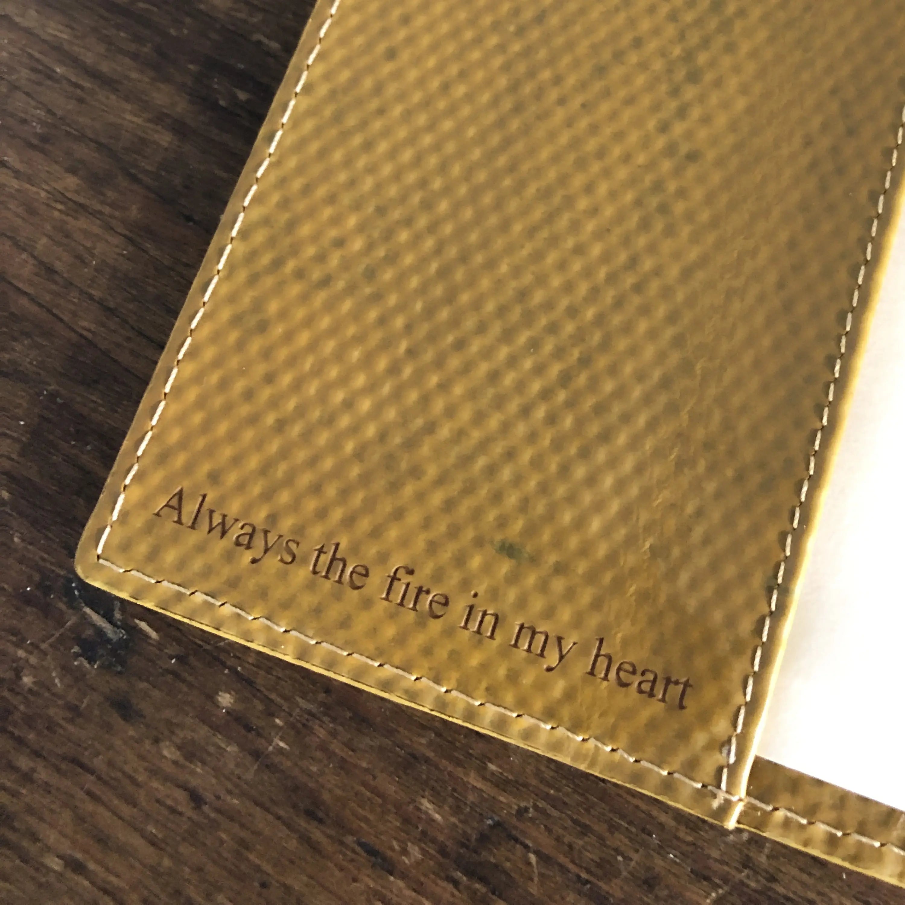 Notebook_personalisation_yellow_7cef3b5d-7350-4db9-b9ec-3394b6821258.webp