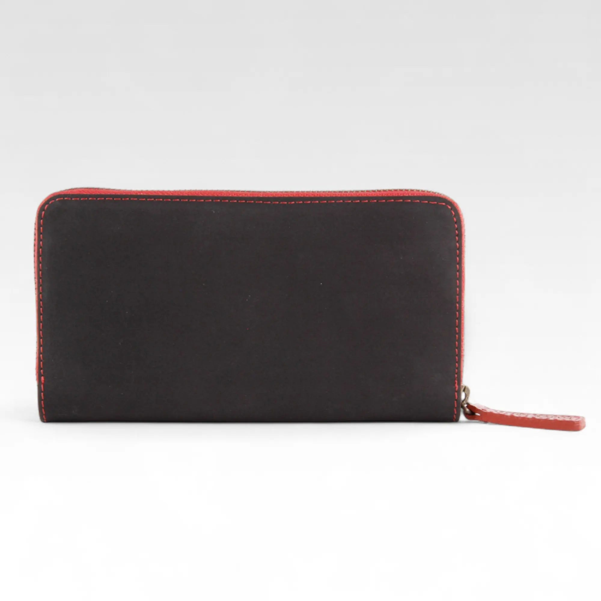 Sustainable & Eco Friendly Purse by Elvis & Kresse
