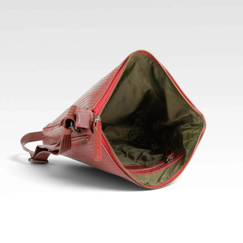 The Elvis & Kresse Reporter Bag has a rescued parachute lining