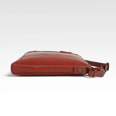 Elvis & Kresse Reporter Bag, sustainably made from genuine decommissioned London Fire Brigade fire-hose