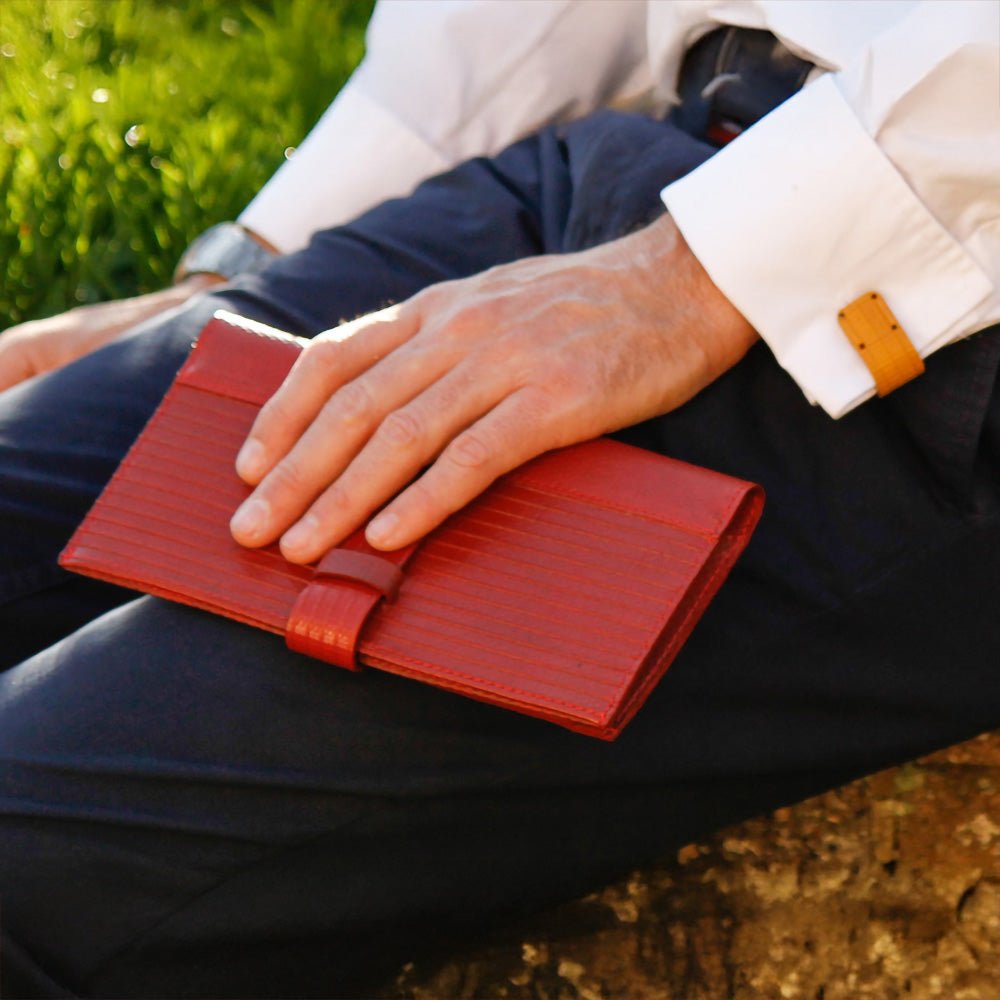 Travel Wallet | Fire-hose