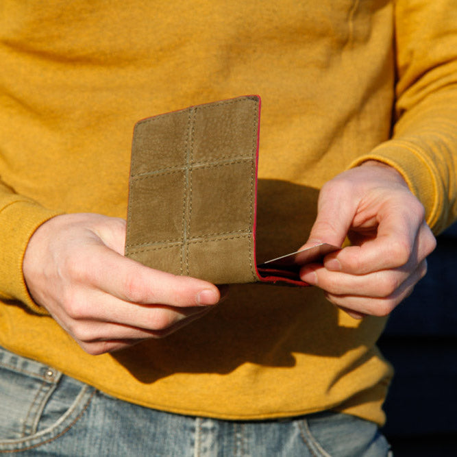 Sustainable luxury wallet made from reclaimed leather