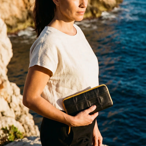 Purse | Leather & Fire-hose