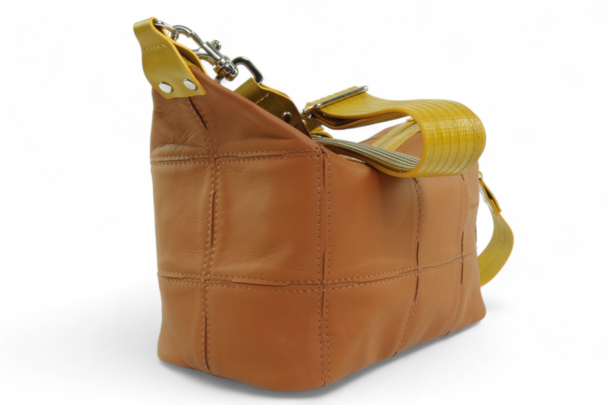 Sustainable leather shoulder bag