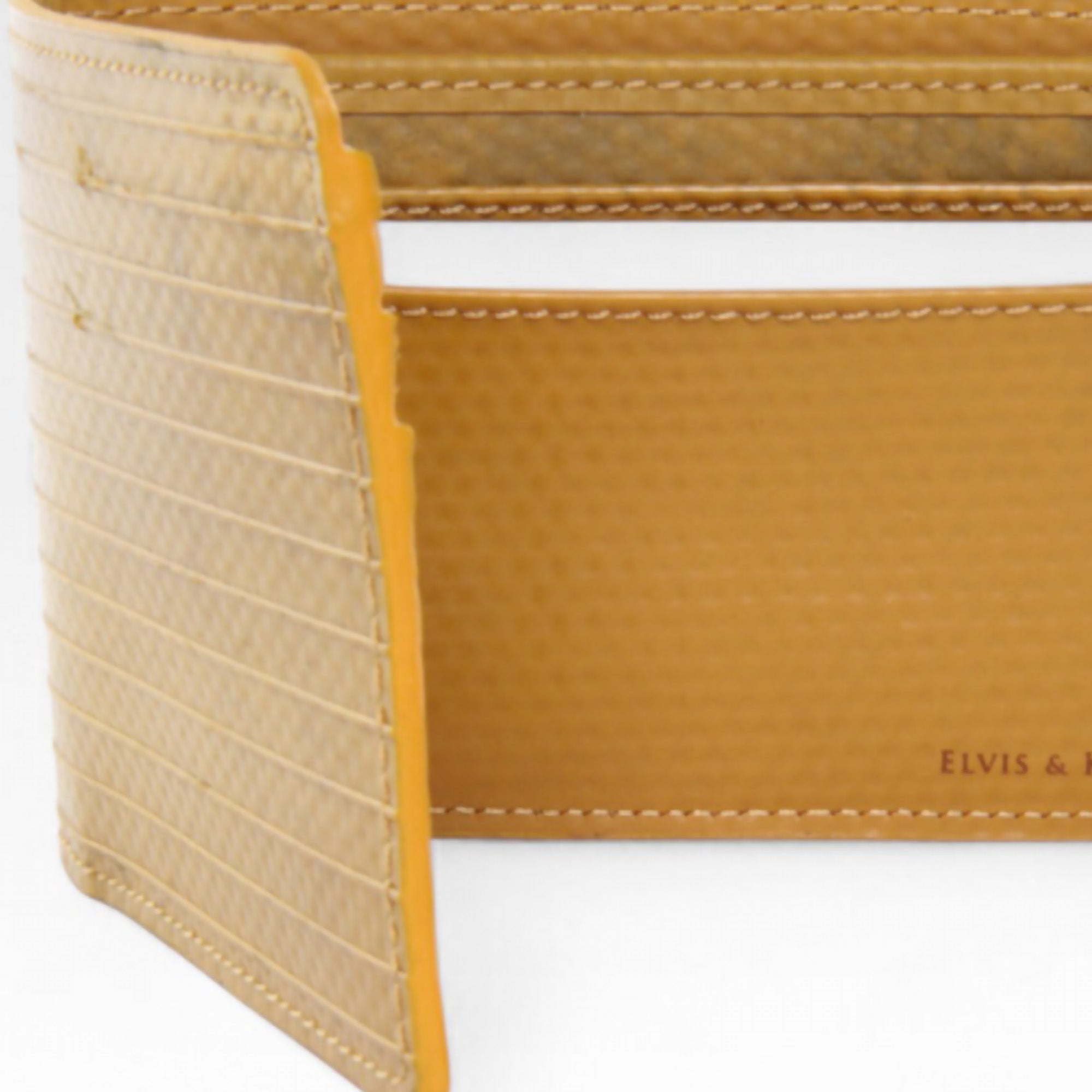 compact-wallet-yellow-hose-4-details.jpg