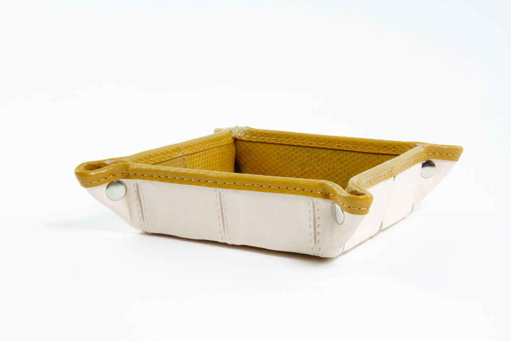 leather desk tidy