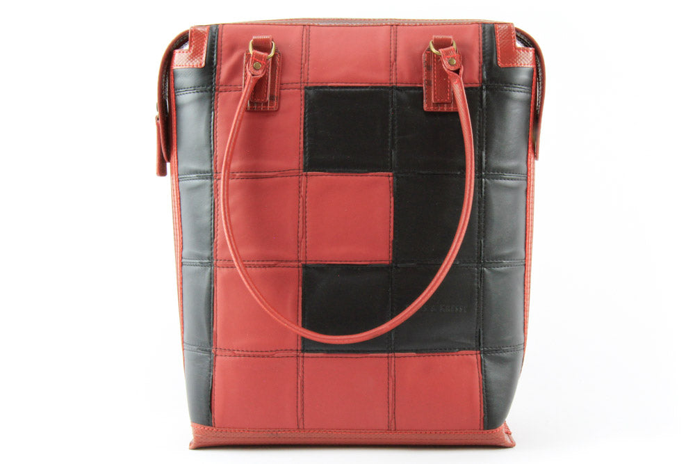 sustainable luxury handbag by Elvis & Kresse