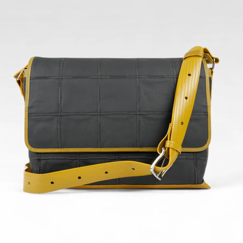 Field Bag | Leather & Fire-hose