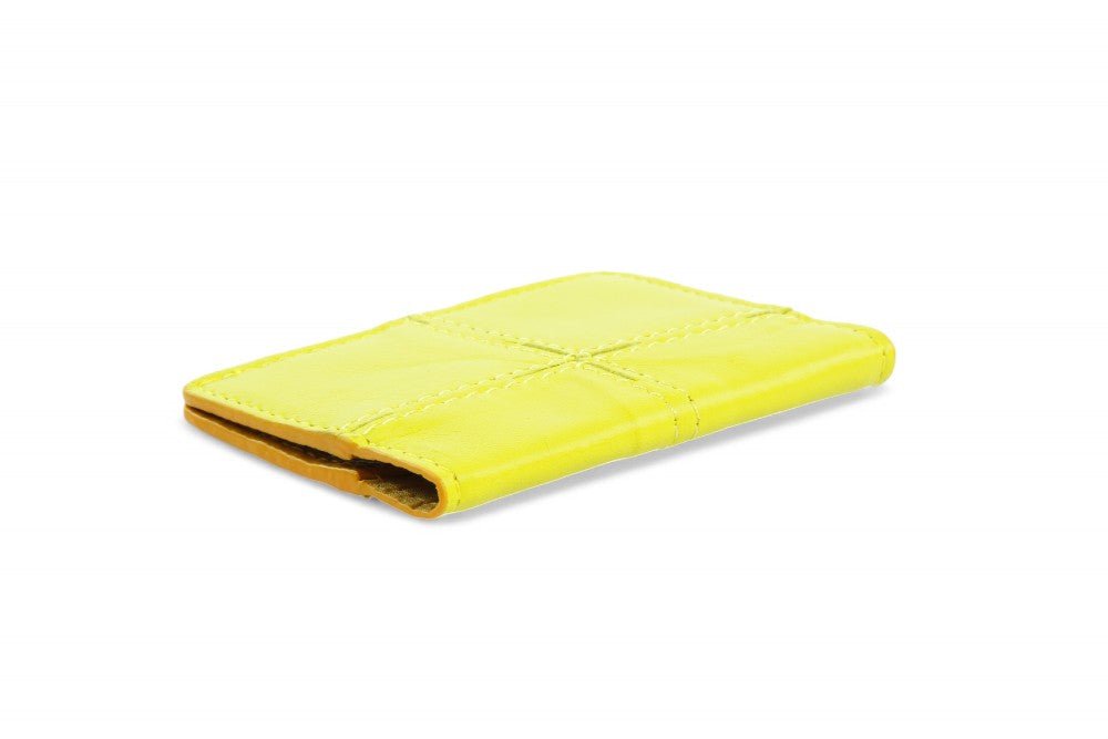 sustainable leather cardholder
