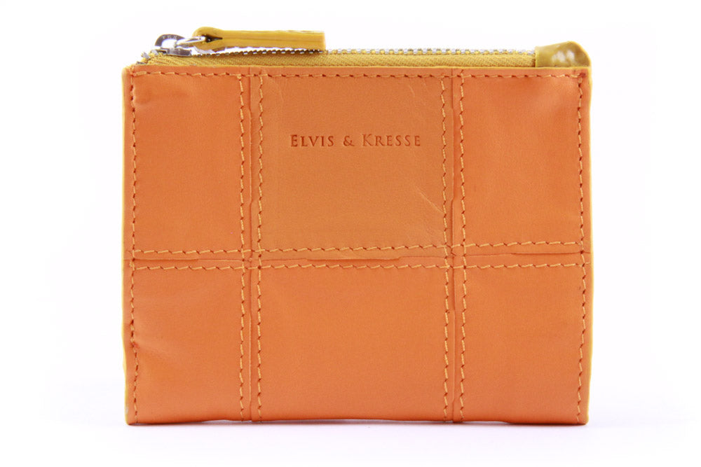 leather bifold wallet