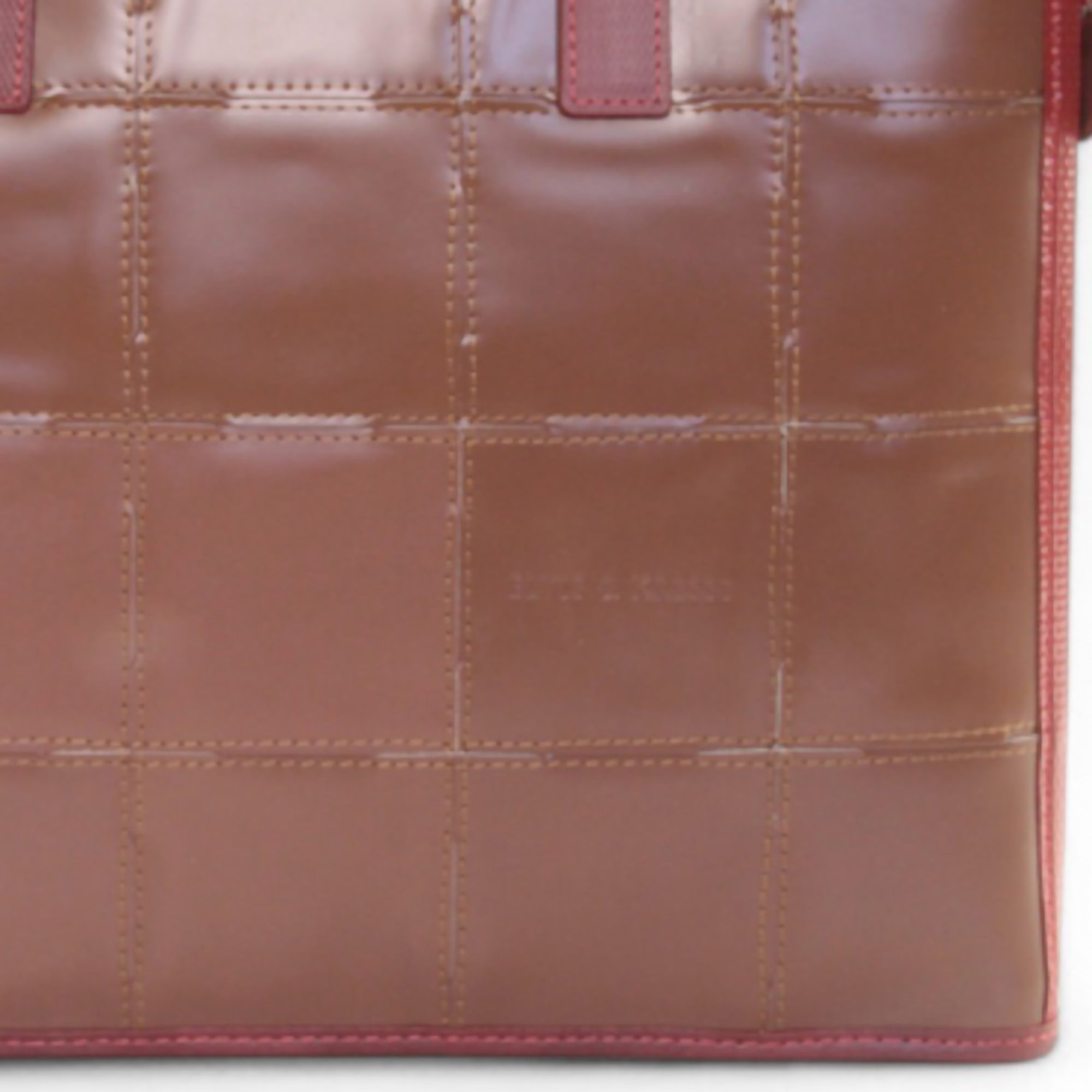laptop-bag-cognac-1-details.jpg