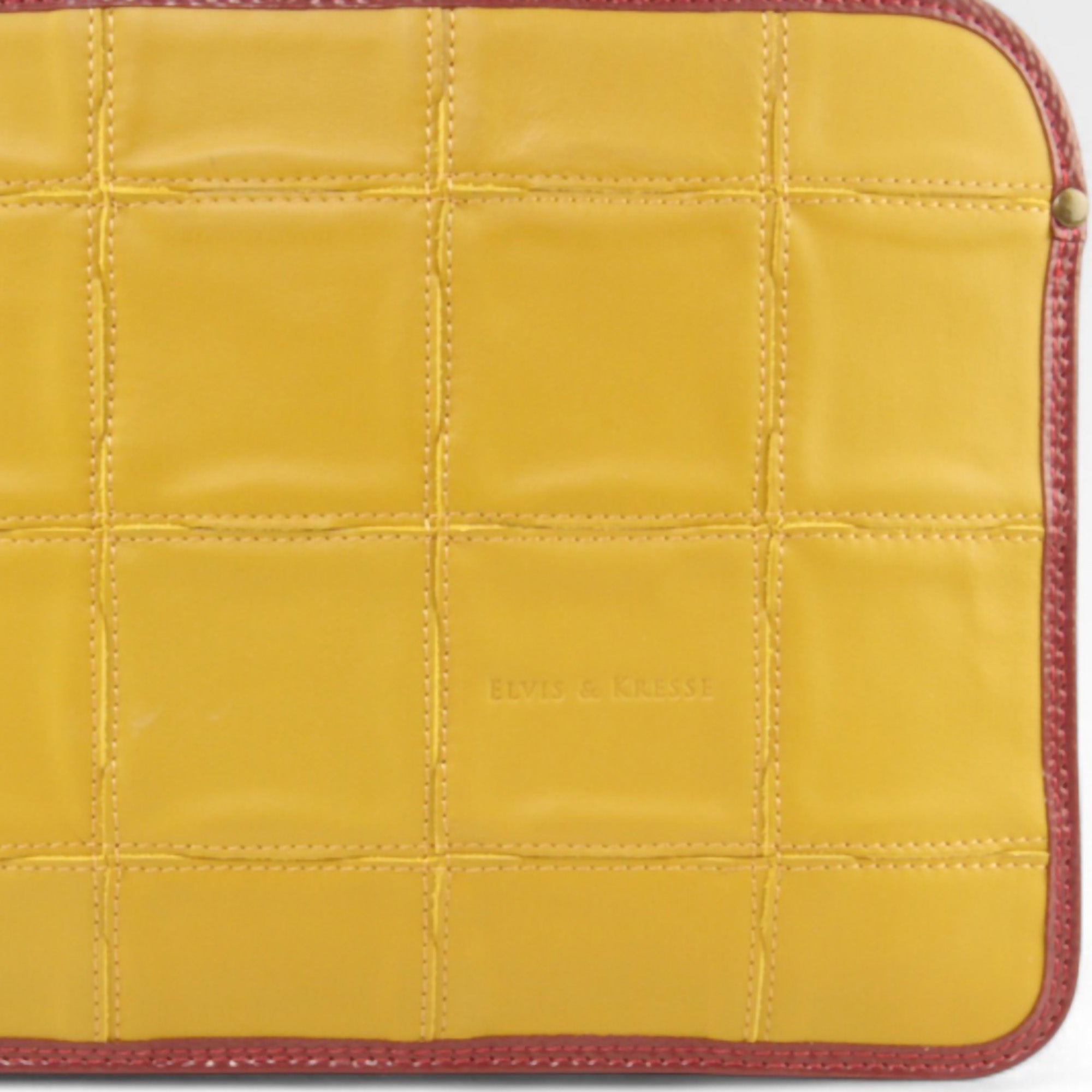 laptop-sleeve-fh-english-mustard-3-details.jpg