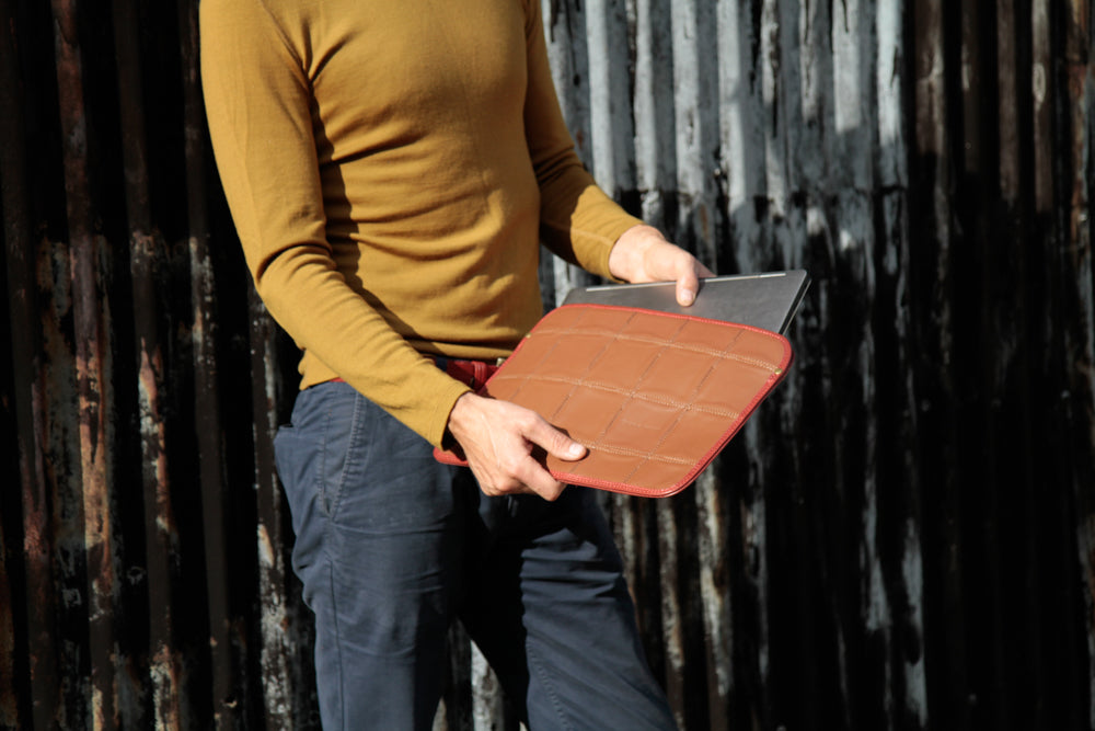 leather laptop sleeve