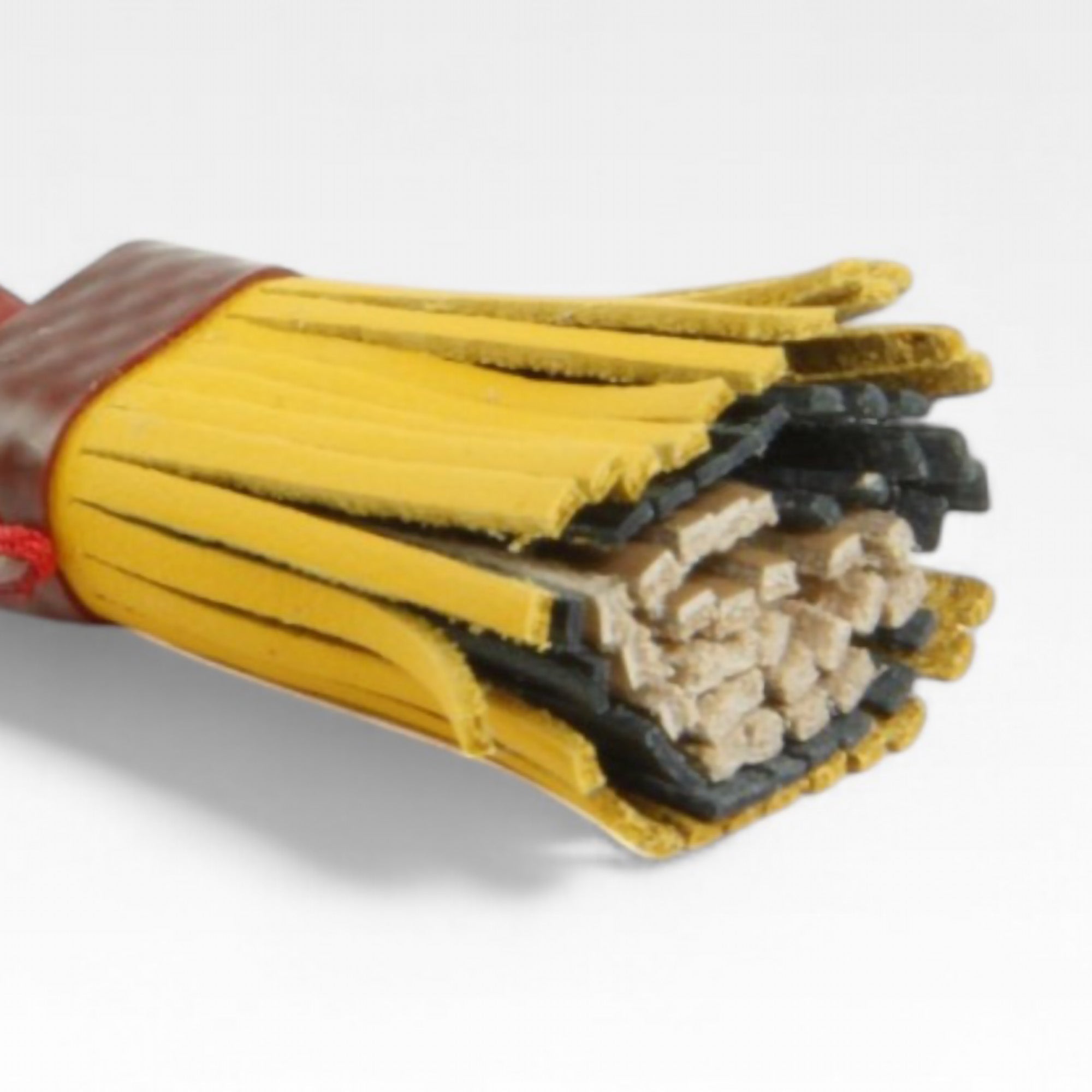mini-tassel-keyring-yellow-black-savannah-1-details.jpg