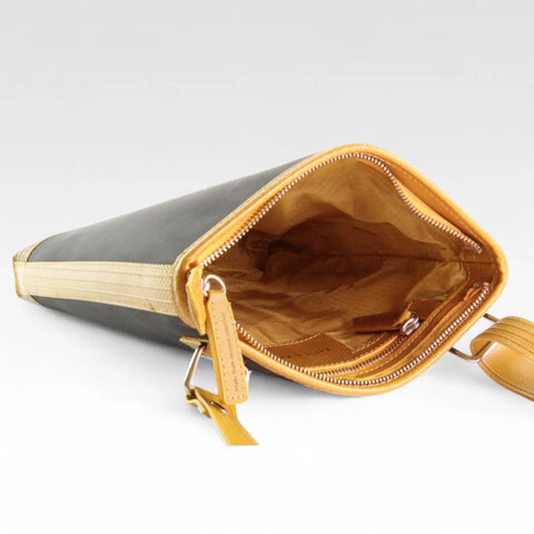 The Elvis & Kresse Reporter with reclaimed parachute lining
