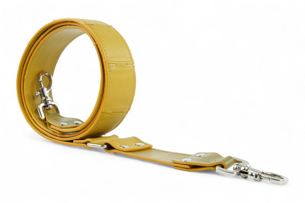 Sustainable leather shoulder strap
