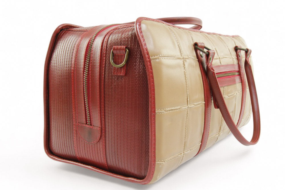 leather travel bag