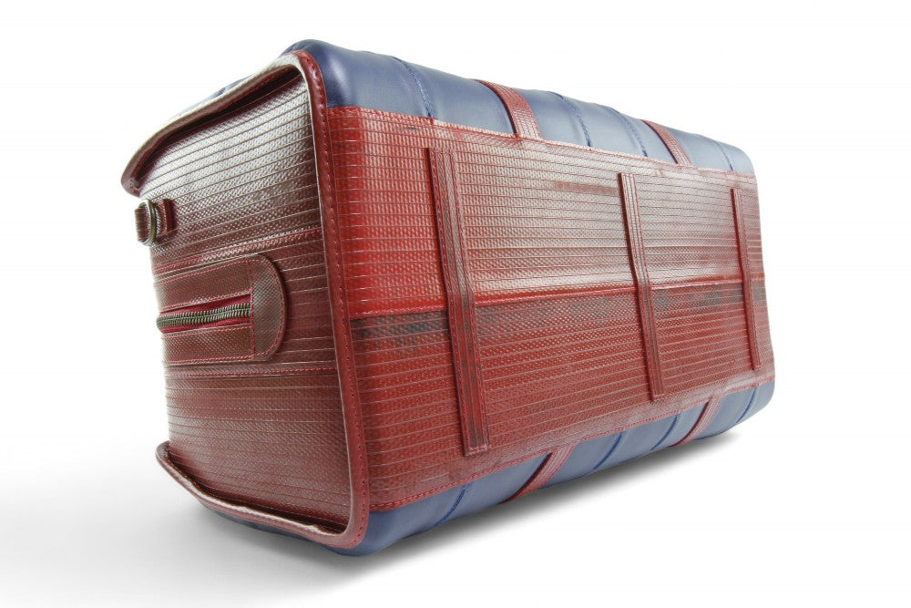 leather travel bag