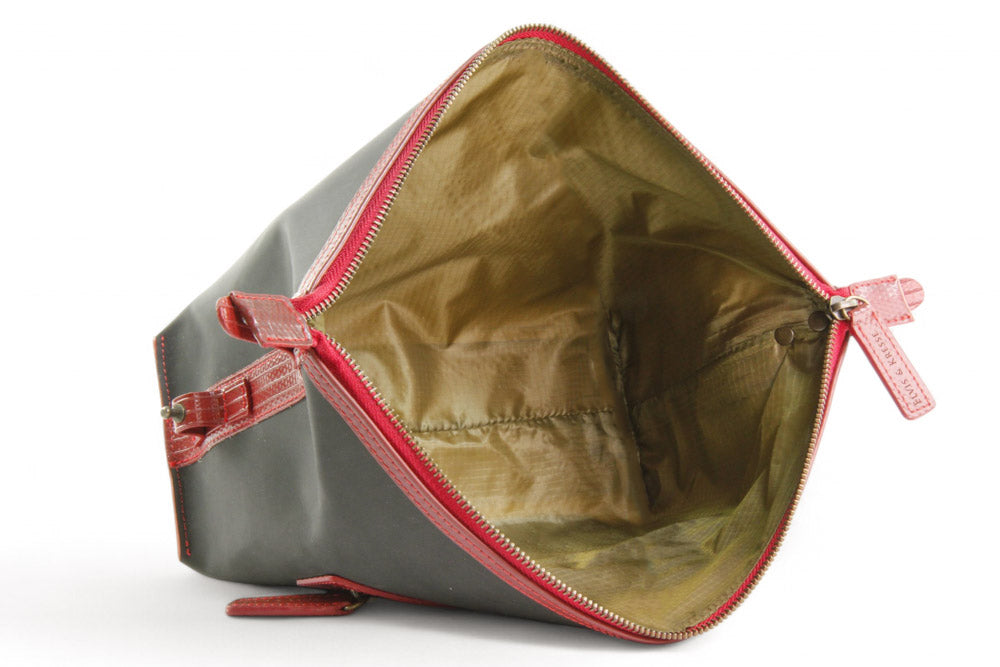 large washbag