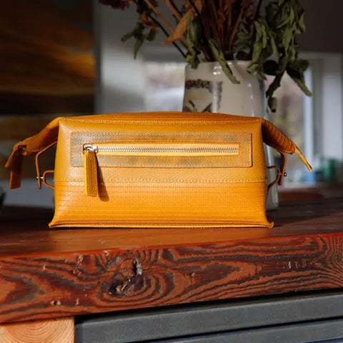 Large Washbag | Fire-hose