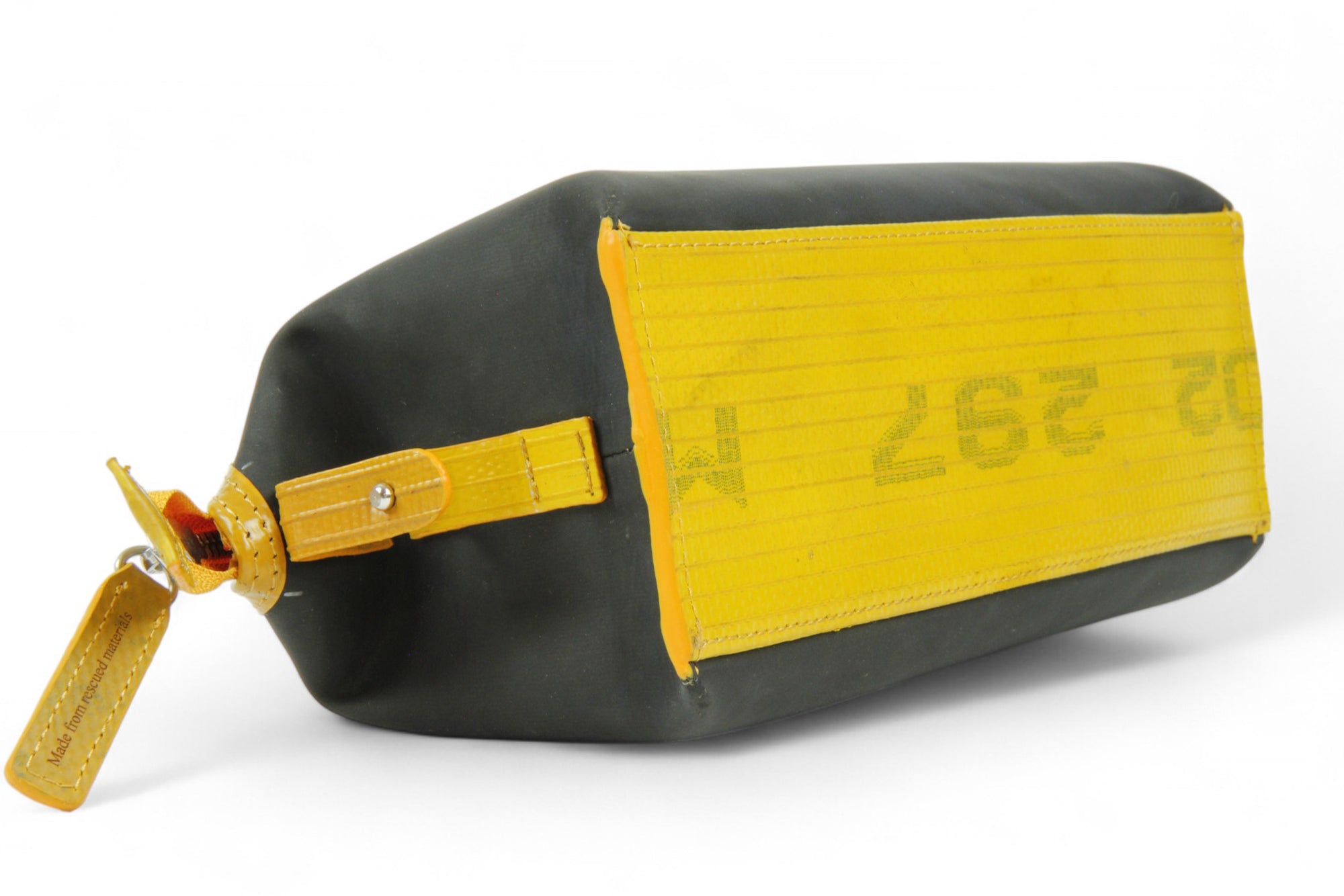 Sustainable toiletry bag made from reclaimed printing blanket