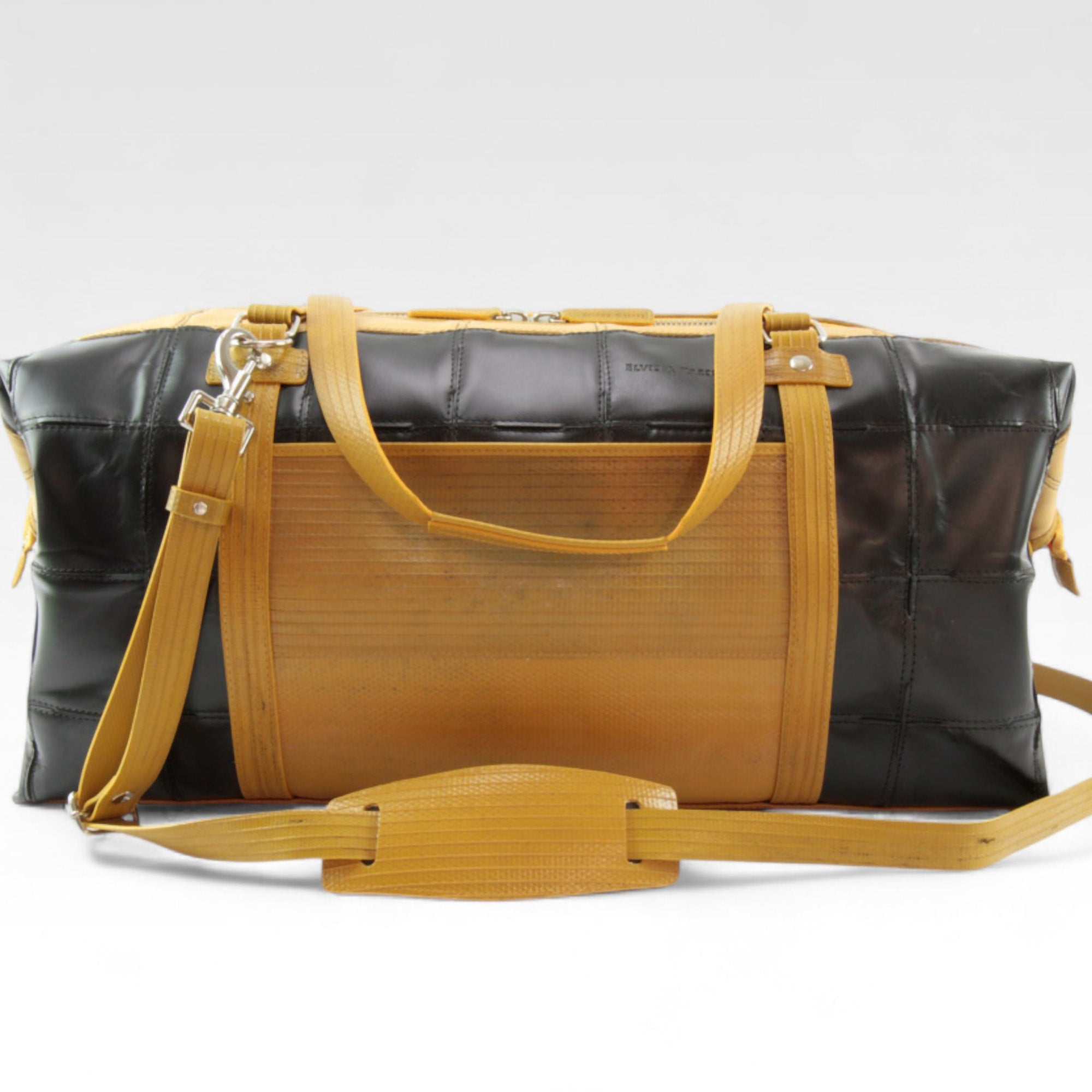 weekend-bag-fh-black-yellow-gold-2-details.jpg
