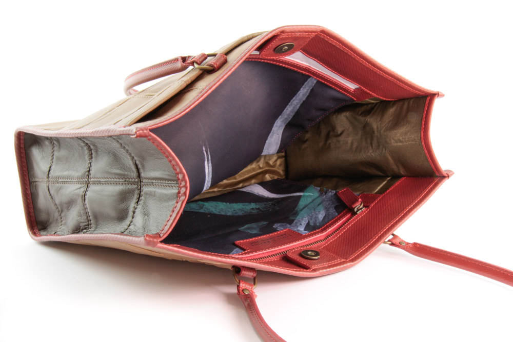 sustainable leather tote bag