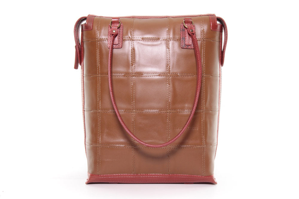 sustainable luxury handbag by Elvis & Kresse