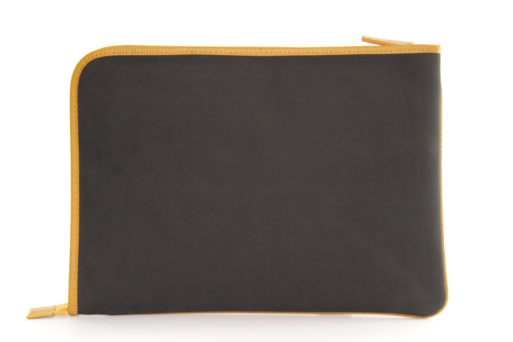 Folio laptop case top