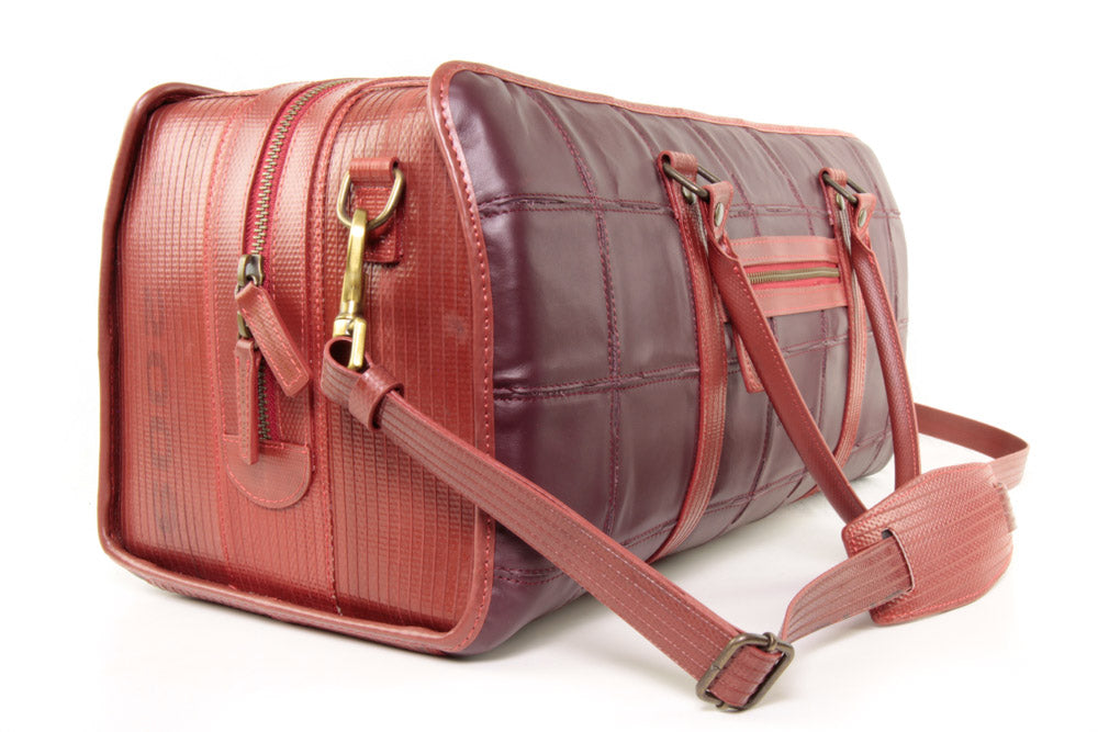 leather travel bag